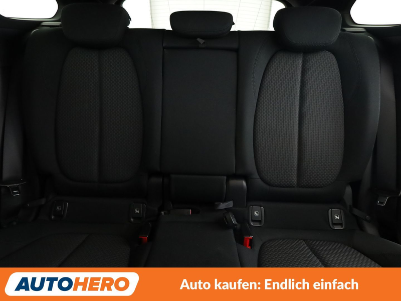 BMW X1 sDrive 18i Advantage Aut.*NAVI*TEMPO*PDC*SHZ* — photo 15