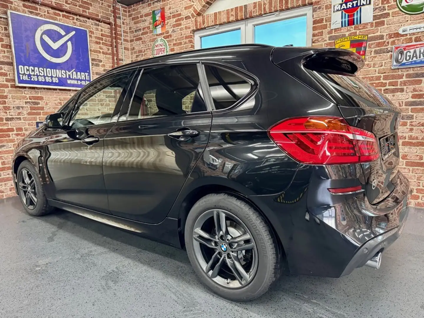 BMW 218 218iA Active Tourer 1.5 140cv Auto M-SPORT Noir - 2