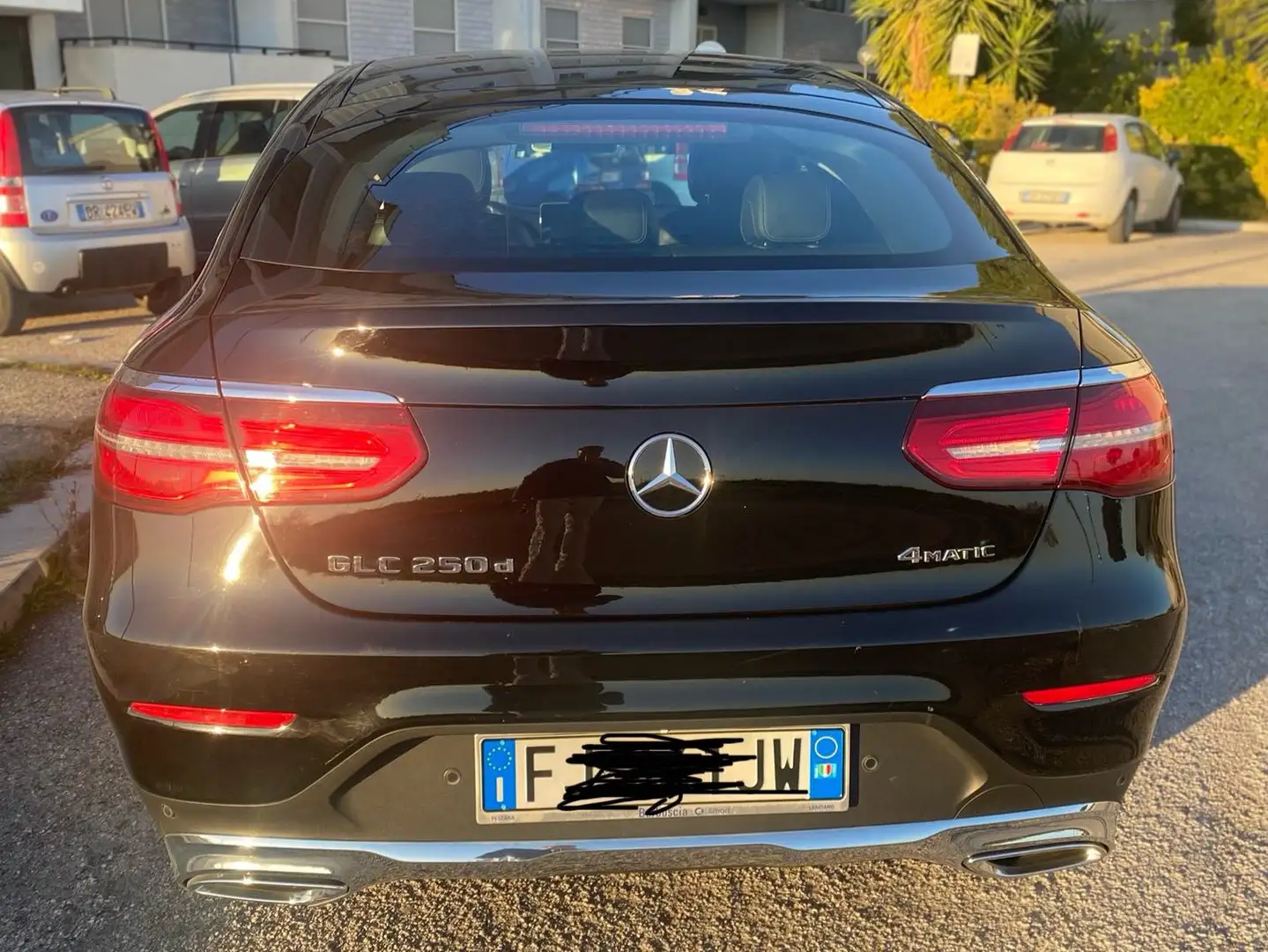 Mercedes-Benz GLC 250 Coupe’ Nero - 2