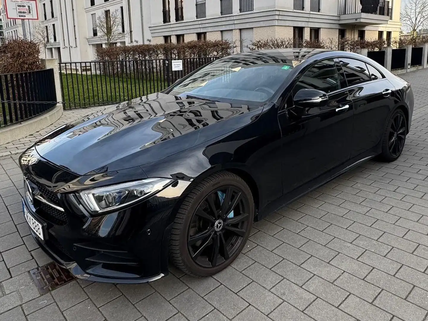 Mercedes-Benz CLS 300 Negro - 1