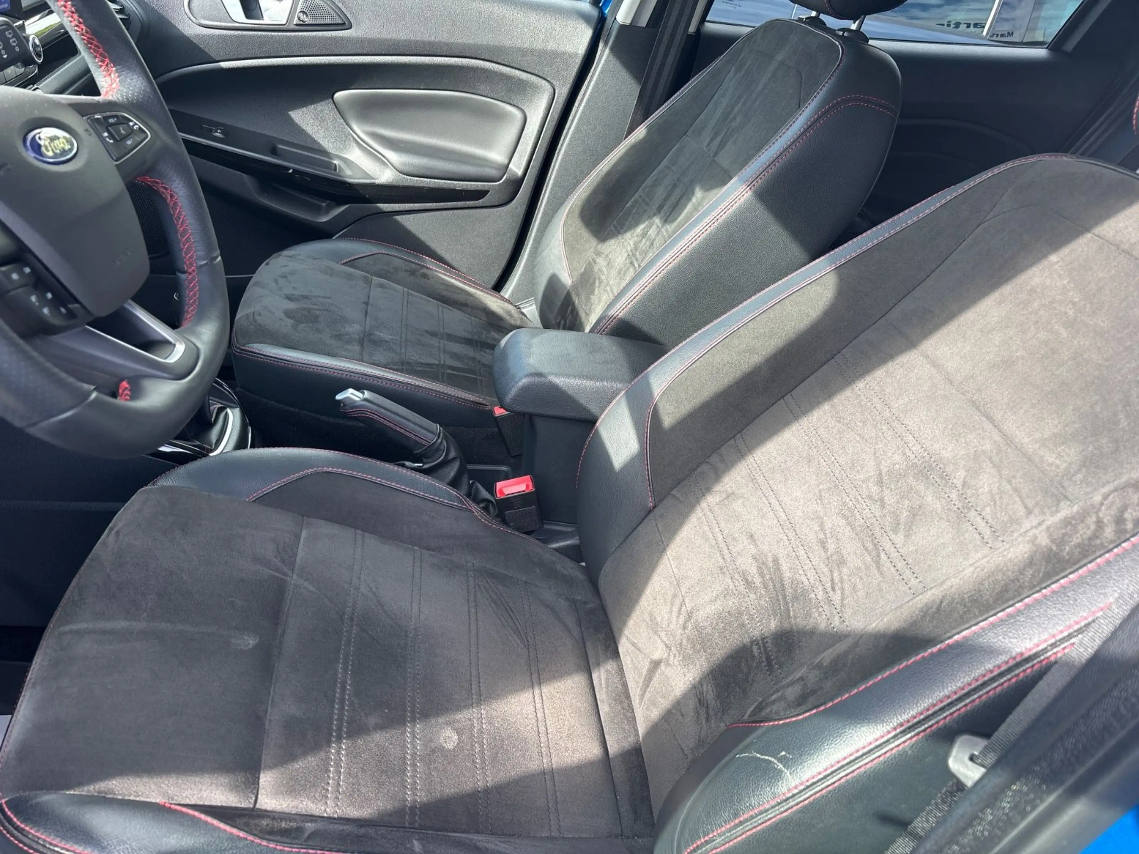 Ford EcoSport ST-Line ** 1 HAND + 43400 KM * — photo 9