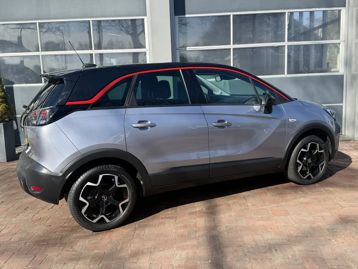Opel Crossland 1.2 Turbo GS Line 05-2022 52.789 KM Automaat,Navi, Grau - 2