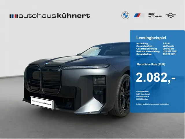 BMW i7