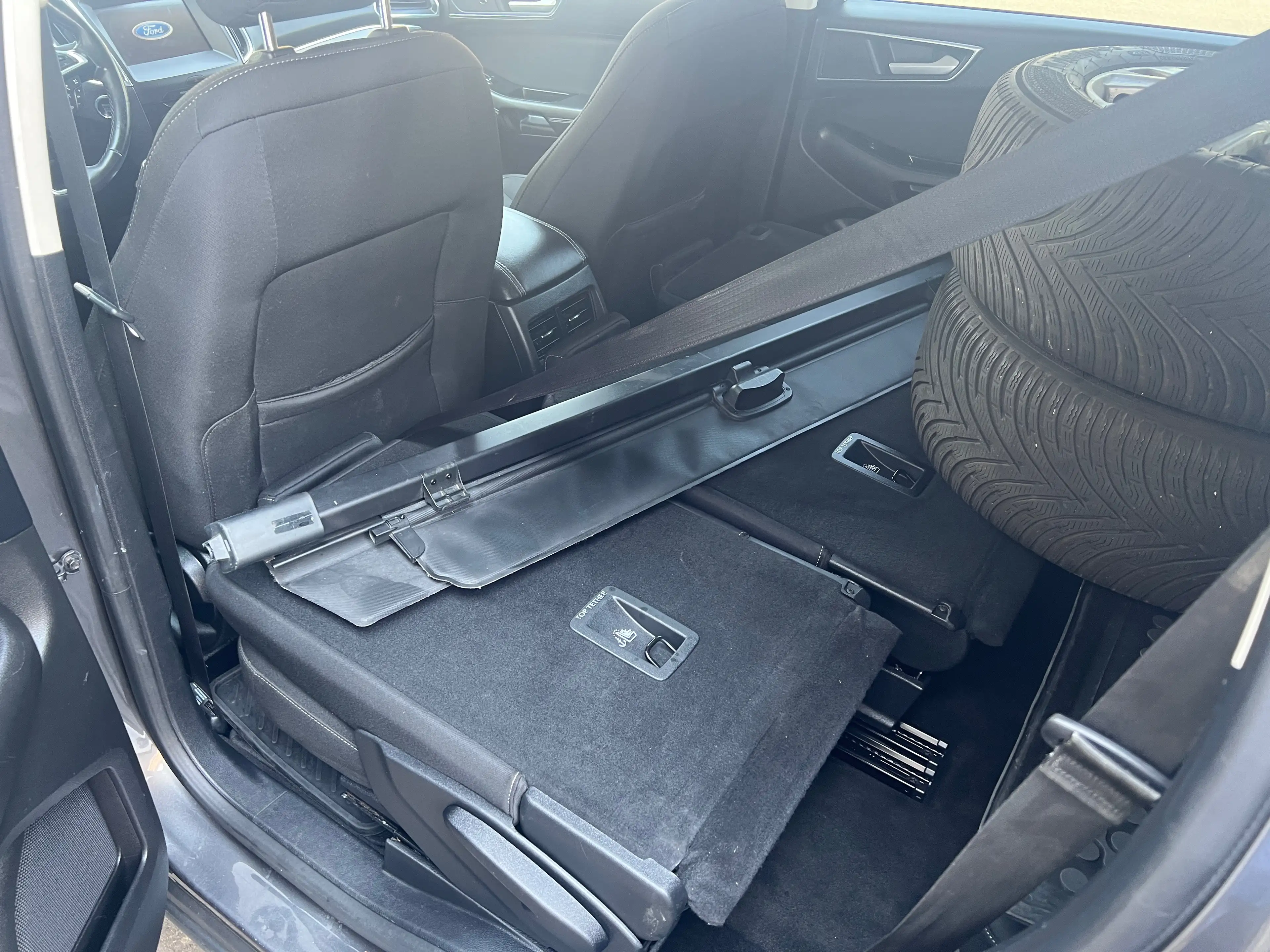 Ford S-Max Titanium 7 Sitzer — photo 8