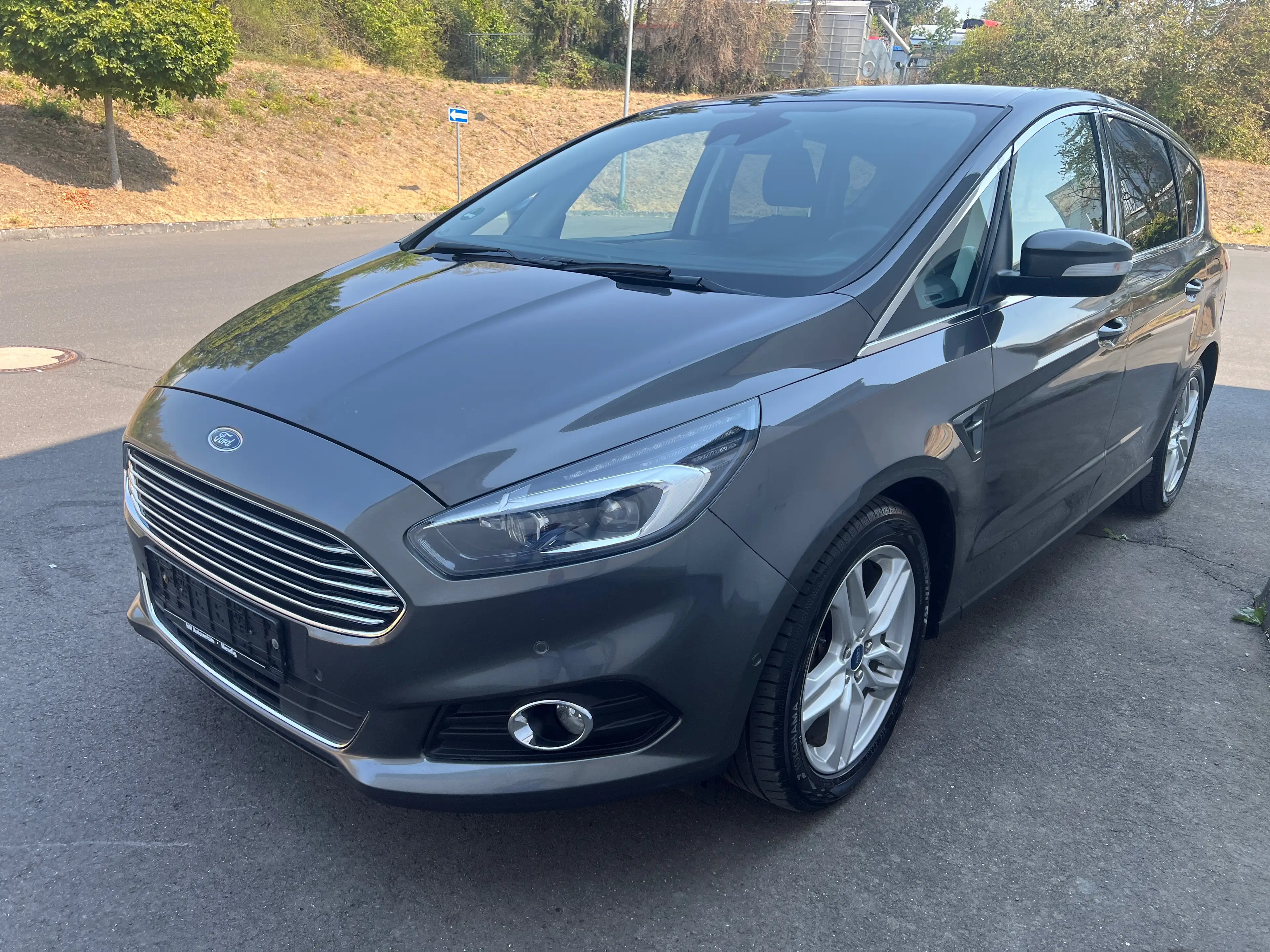 Ford S-Max Titanium 7 Sitzer