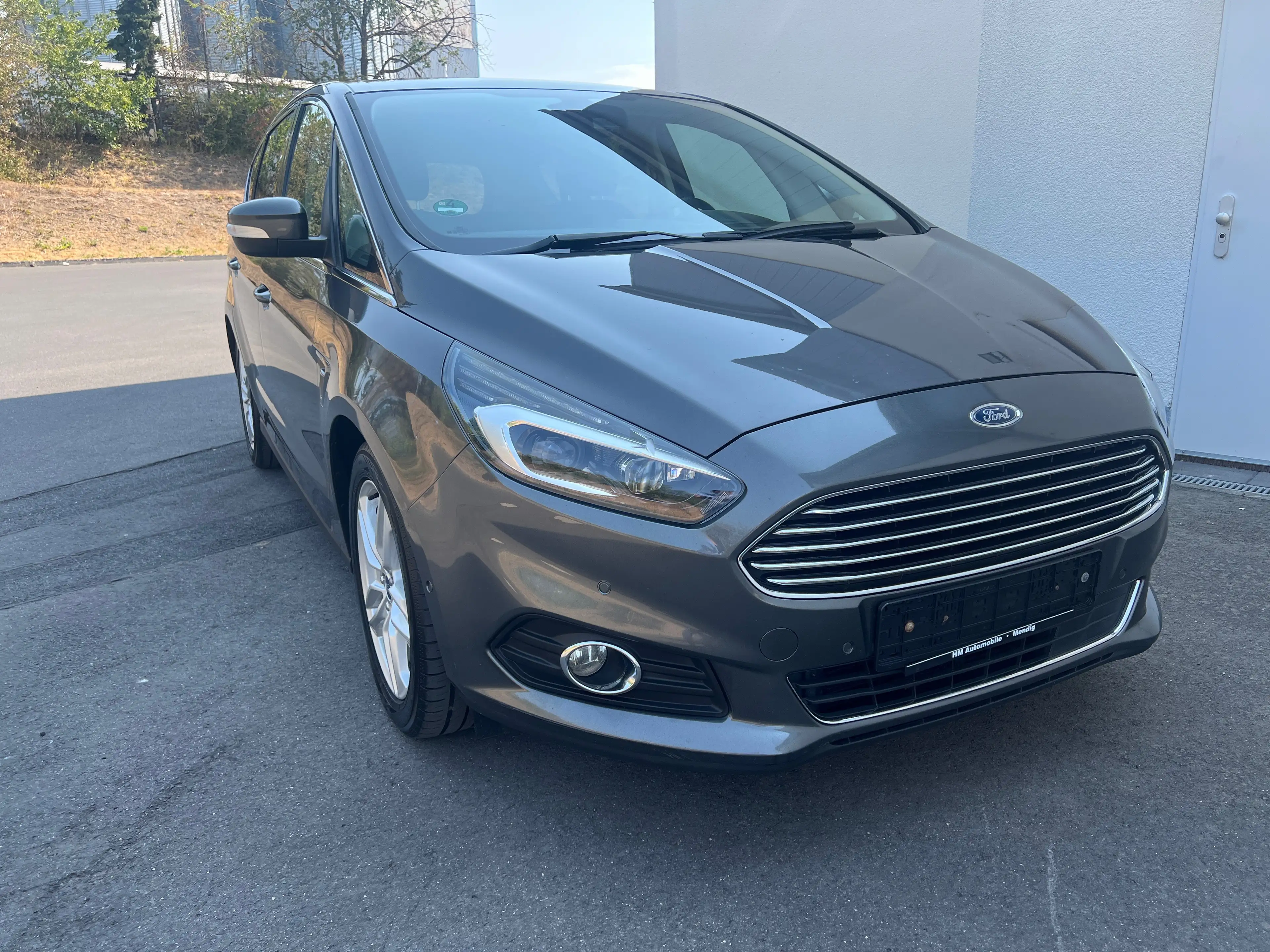 Ford S-Max Titanium 7 Sitzer — photo 3