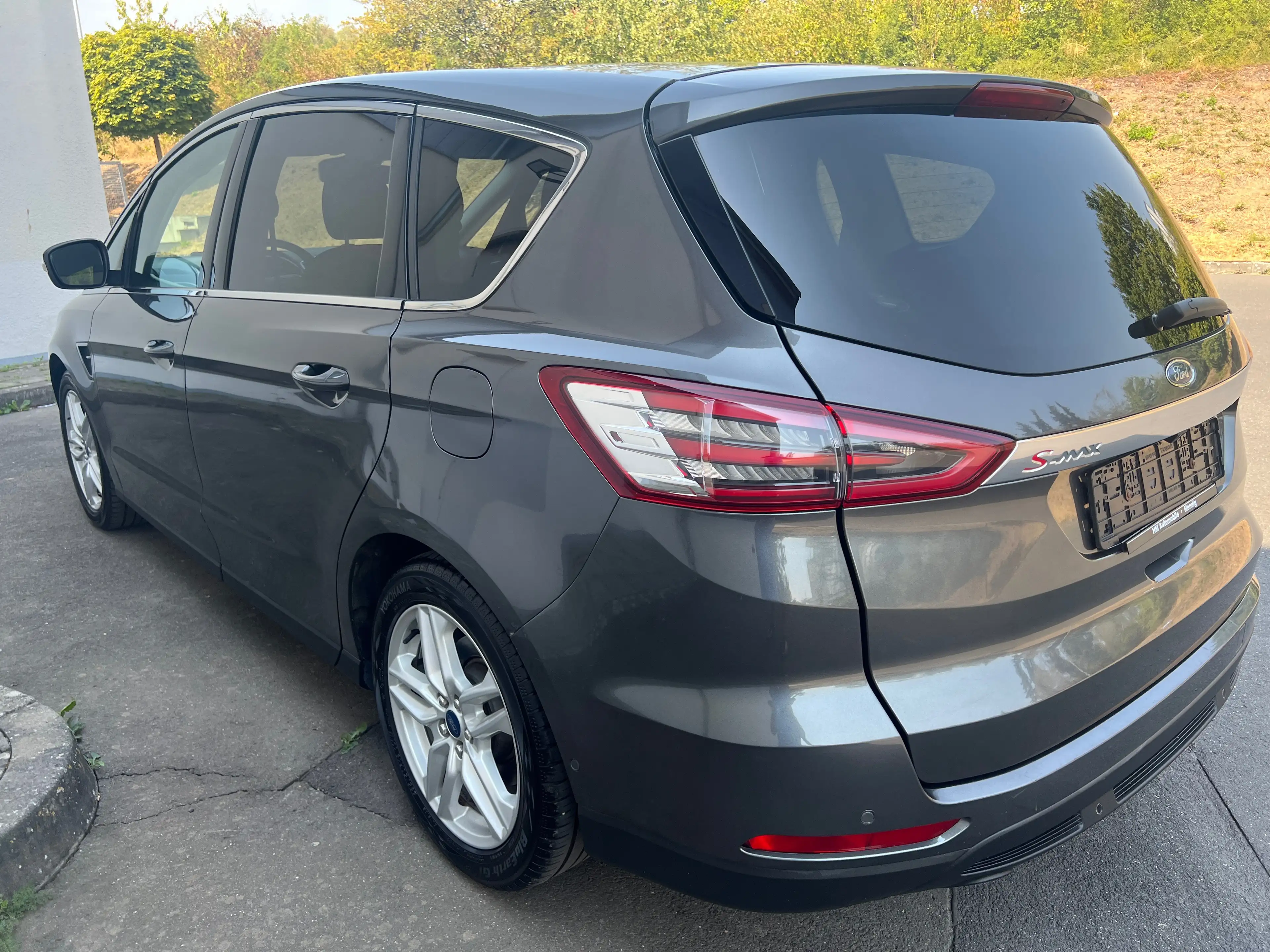 Ford S-Max Titanium 7 Sitzer — photo 4
