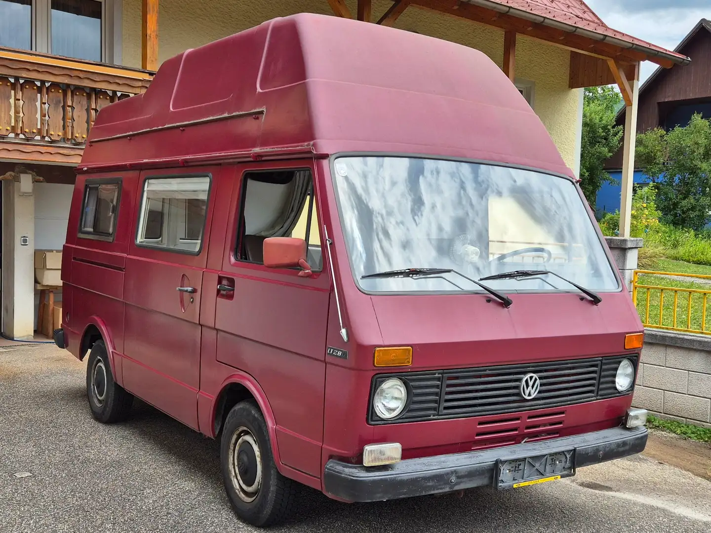 Volkswagen LT LT 28 Ds. hoch Червоний - 1