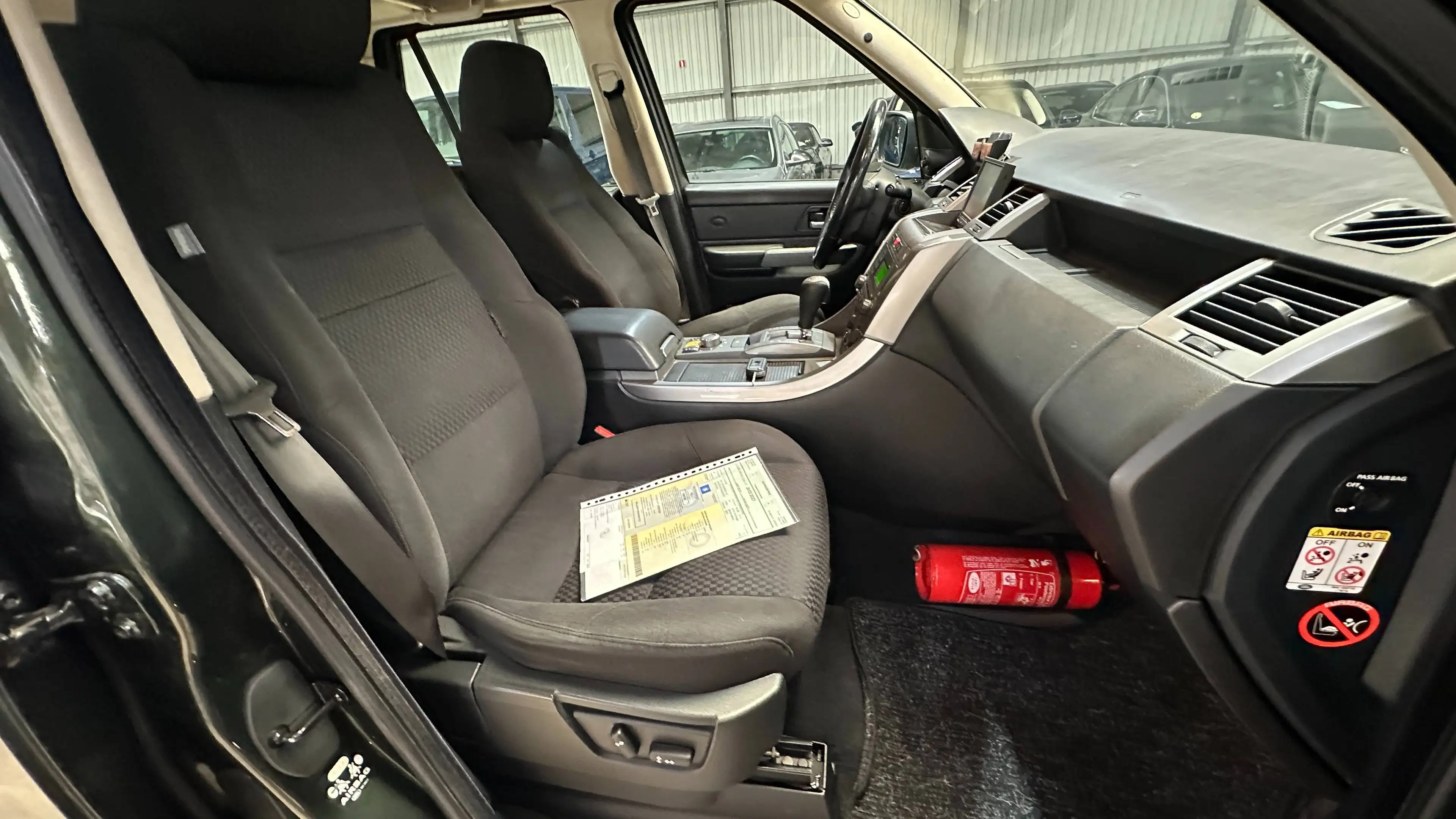 Land Rover Range Rover Sport 2.7 TdV6 24V SE — photo 14