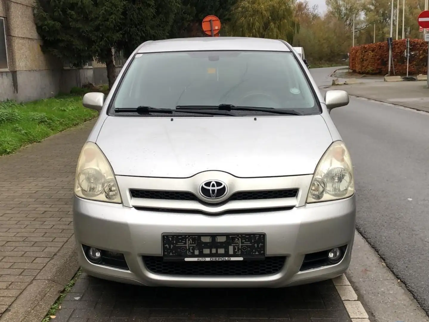 Toyota Corolla Verso 2.0 Turbo D4D 16v Linea Sol - 2