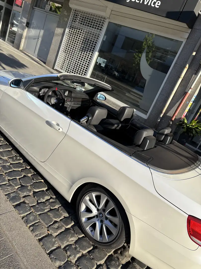 BMW 325 325d DPF Cabrio Aut. - 1