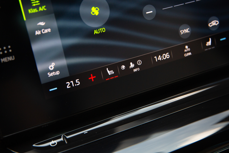 Skoda Octavia Combi 1.4 TSI iV PHEV Style , Memory, Carplay, Sto — photo 22