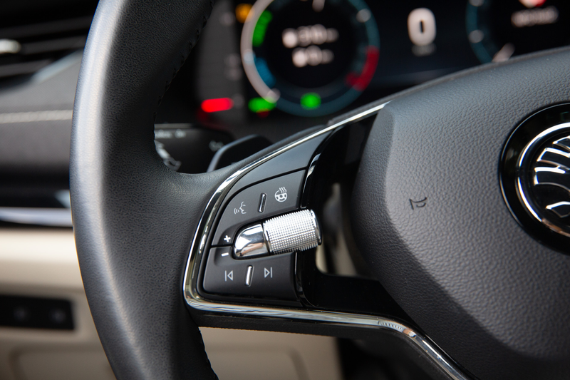 Skoda Octavia Combi 1.4 TSI iV PHEV Style , Memory, Carplay, Sto — photo 5