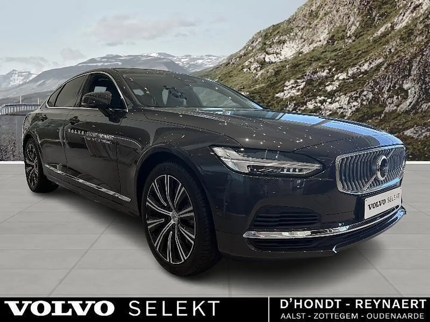 Volvo S90 Ultimate T8 AWD plug-in hybrid, Elektrisch/benzine Grau - 2