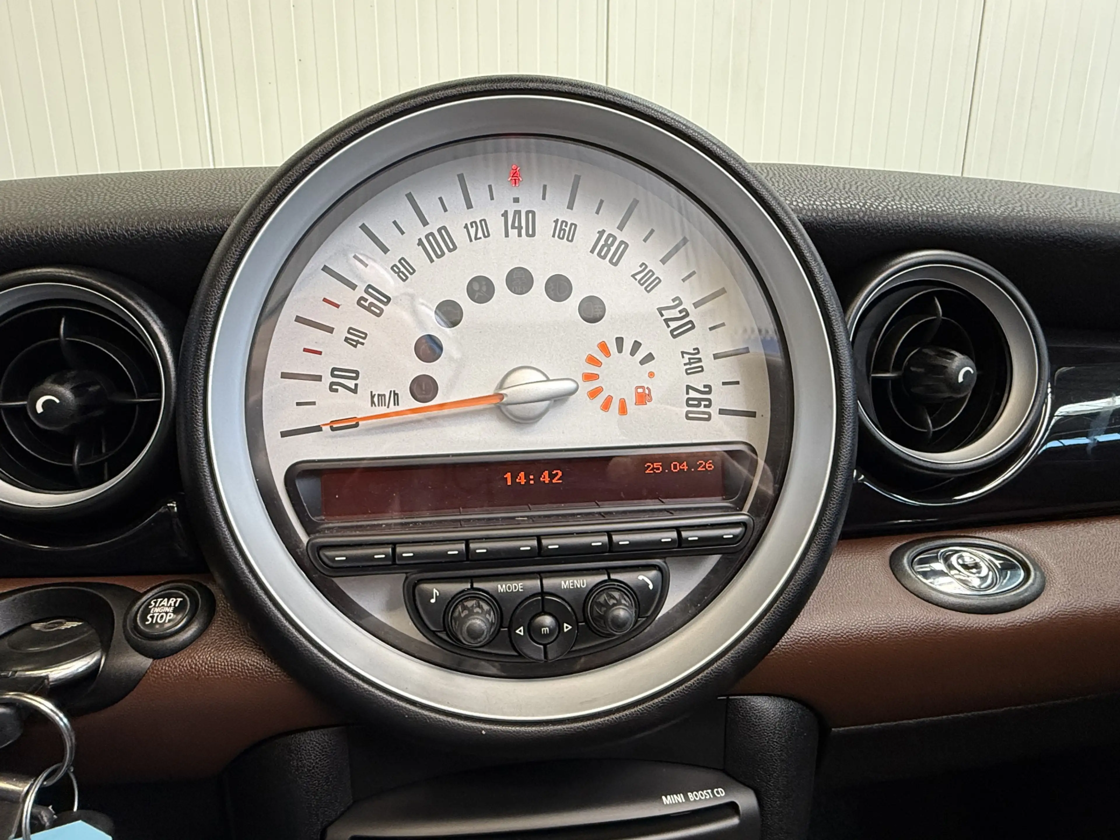 MINI One Cabrio Mini 1.6 Chili LEDER-AIRCO/ECC-LMV-PDC — photo 25