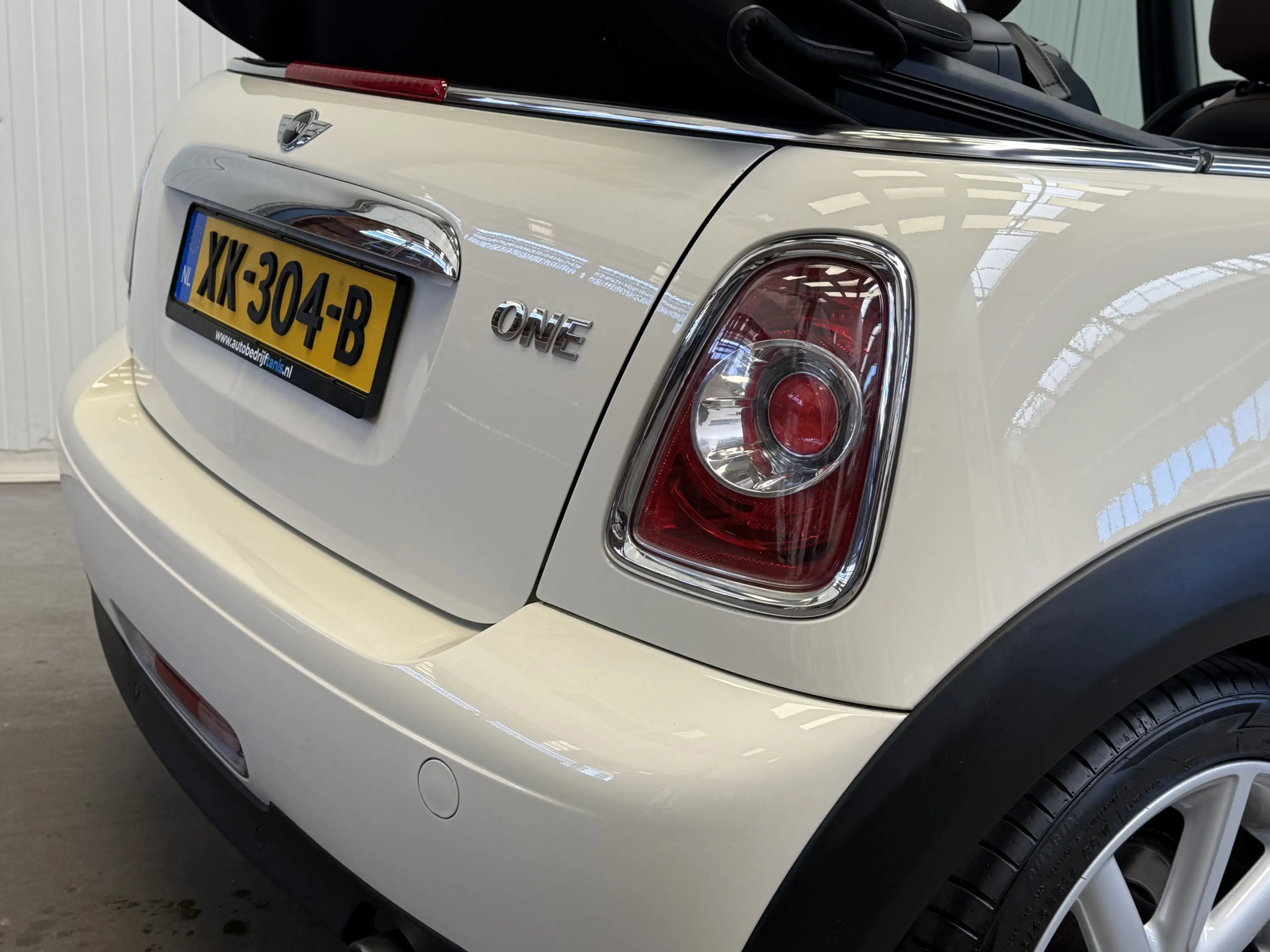 MINI One Cabrio Mini 1.6 Chili LEDER-AIRCO/ECC-LMV-PDC — photo 11