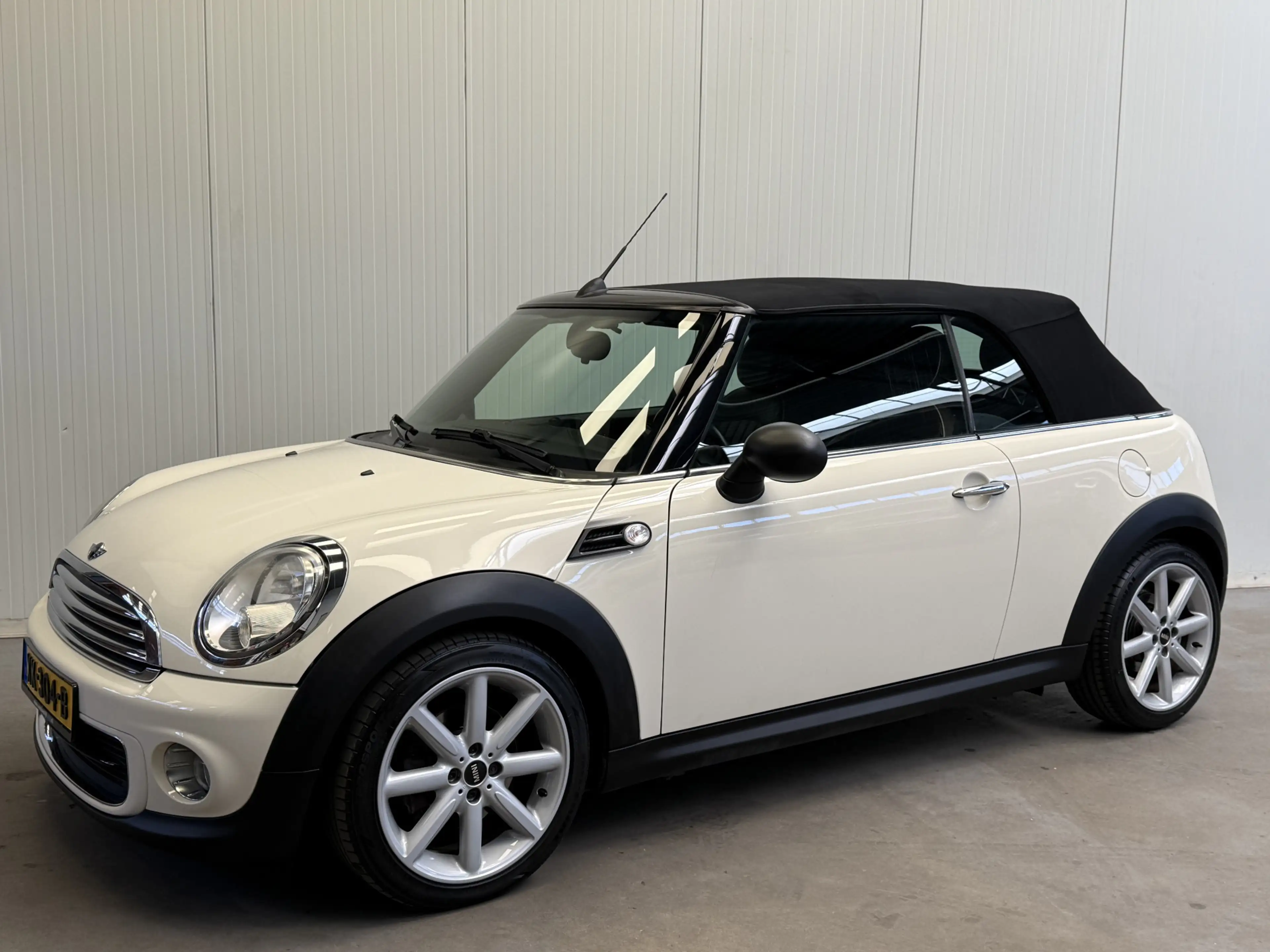 MINI One Cabrio Mini 1.6 Chili LEDER-AIRCO/ECC-LMV-PDC — photo 38