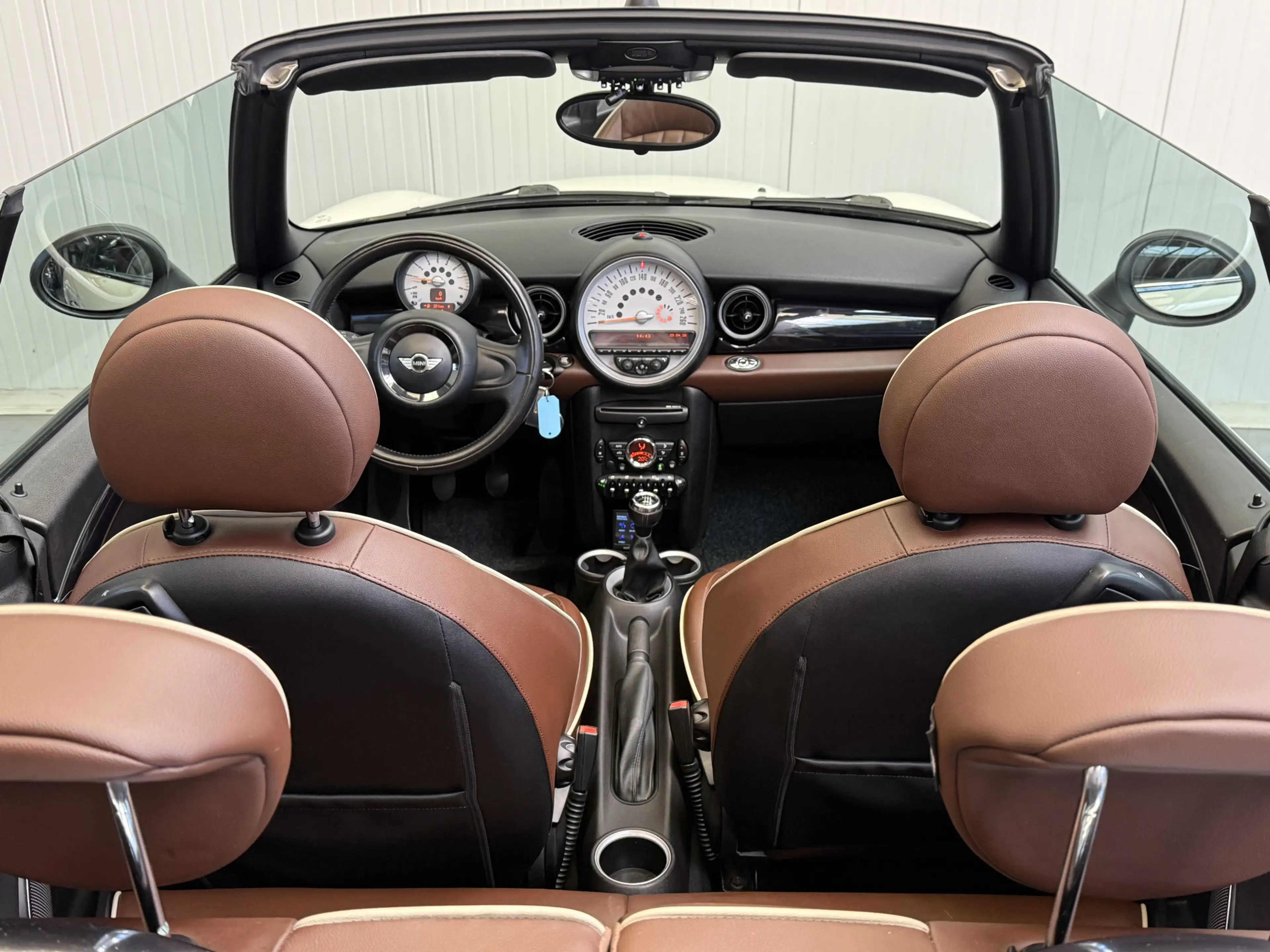 MINI One Cabrio Mini 1.6 Chili LEDER-AIRCO/ECC-LMV-PDC — photo 31