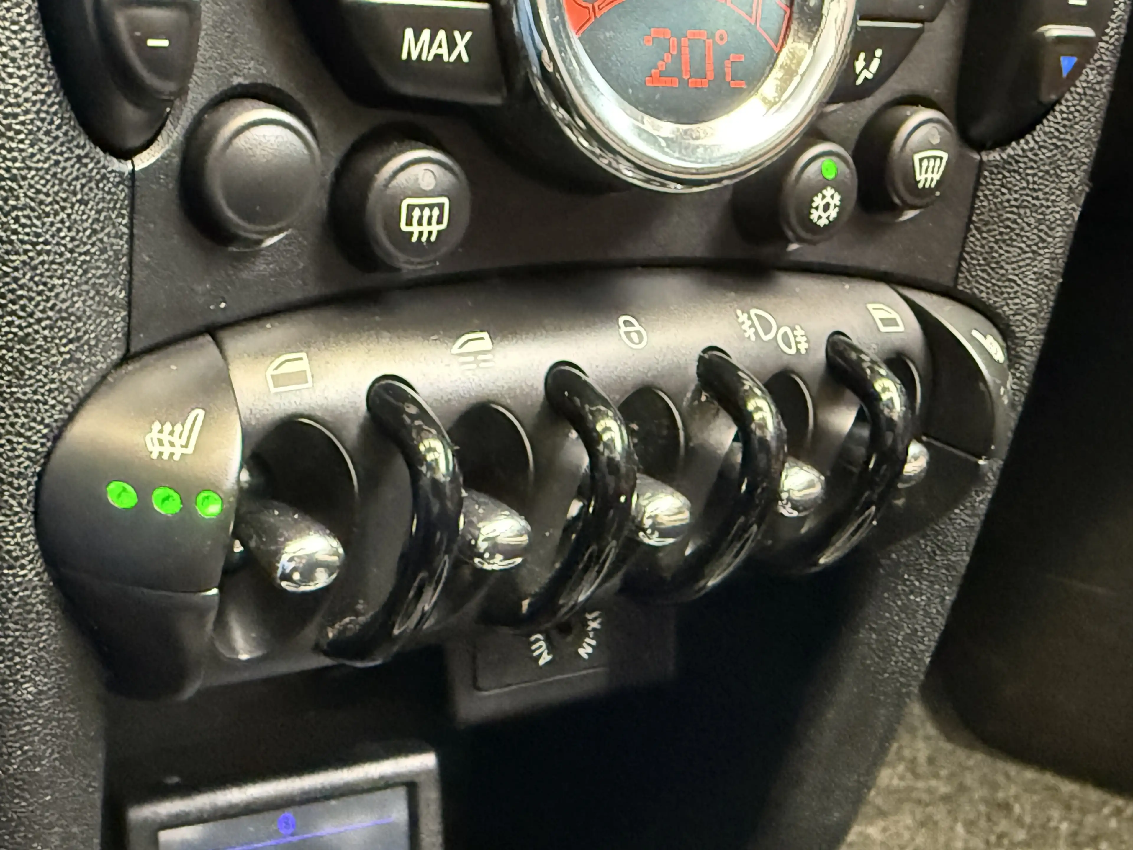 MINI One Cabrio Mini 1.6 Chili LEDER-AIRCO/ECC-LMV-PDC — photo 21