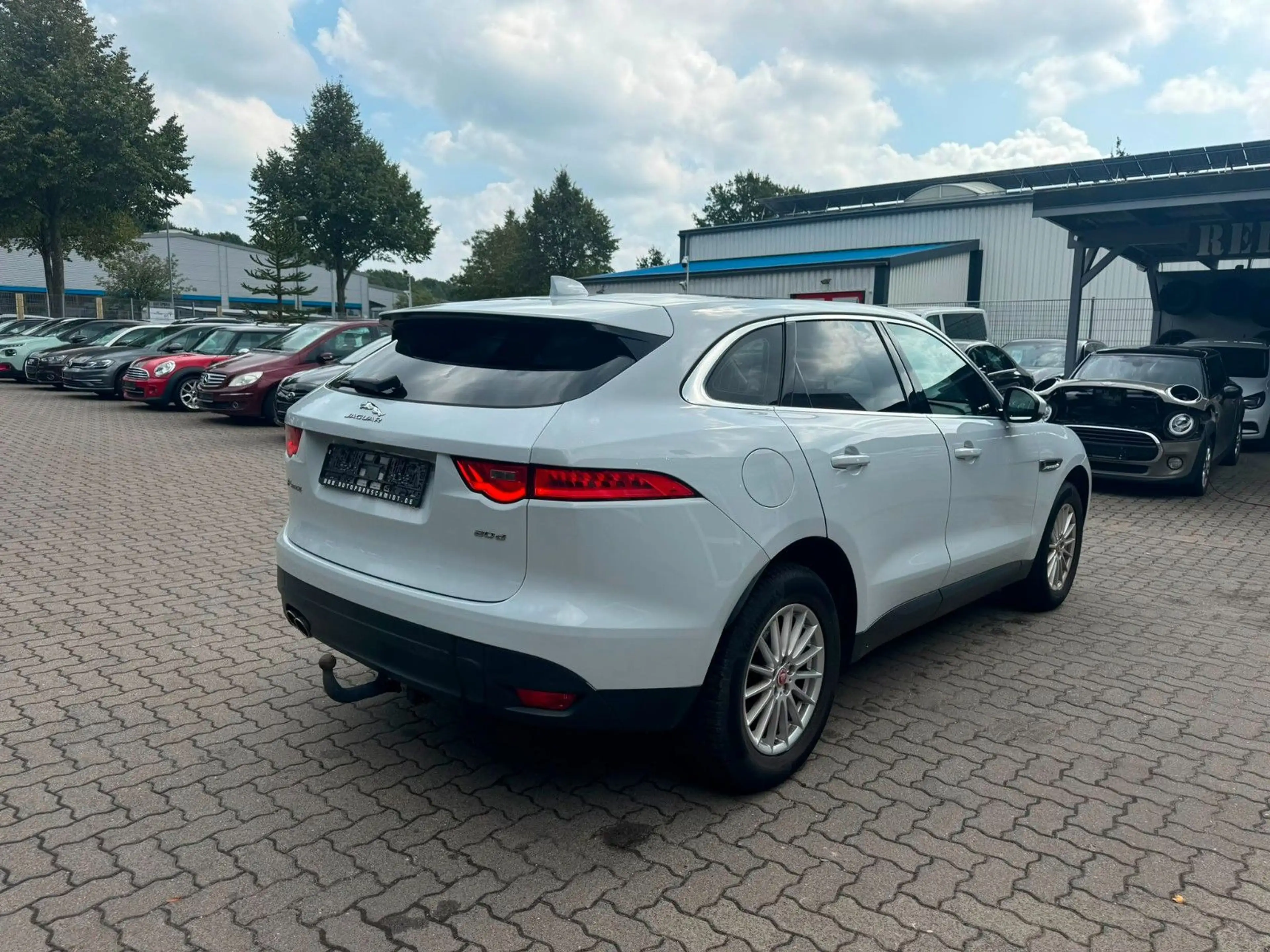 Jaguar F-Pace F-PACE AUTOM°PANO°LED°KAMERA°ACC°HEAD-UP°AHK! — photo 5