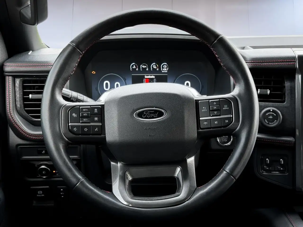 Ford Expedition снимка Ford Expedition
