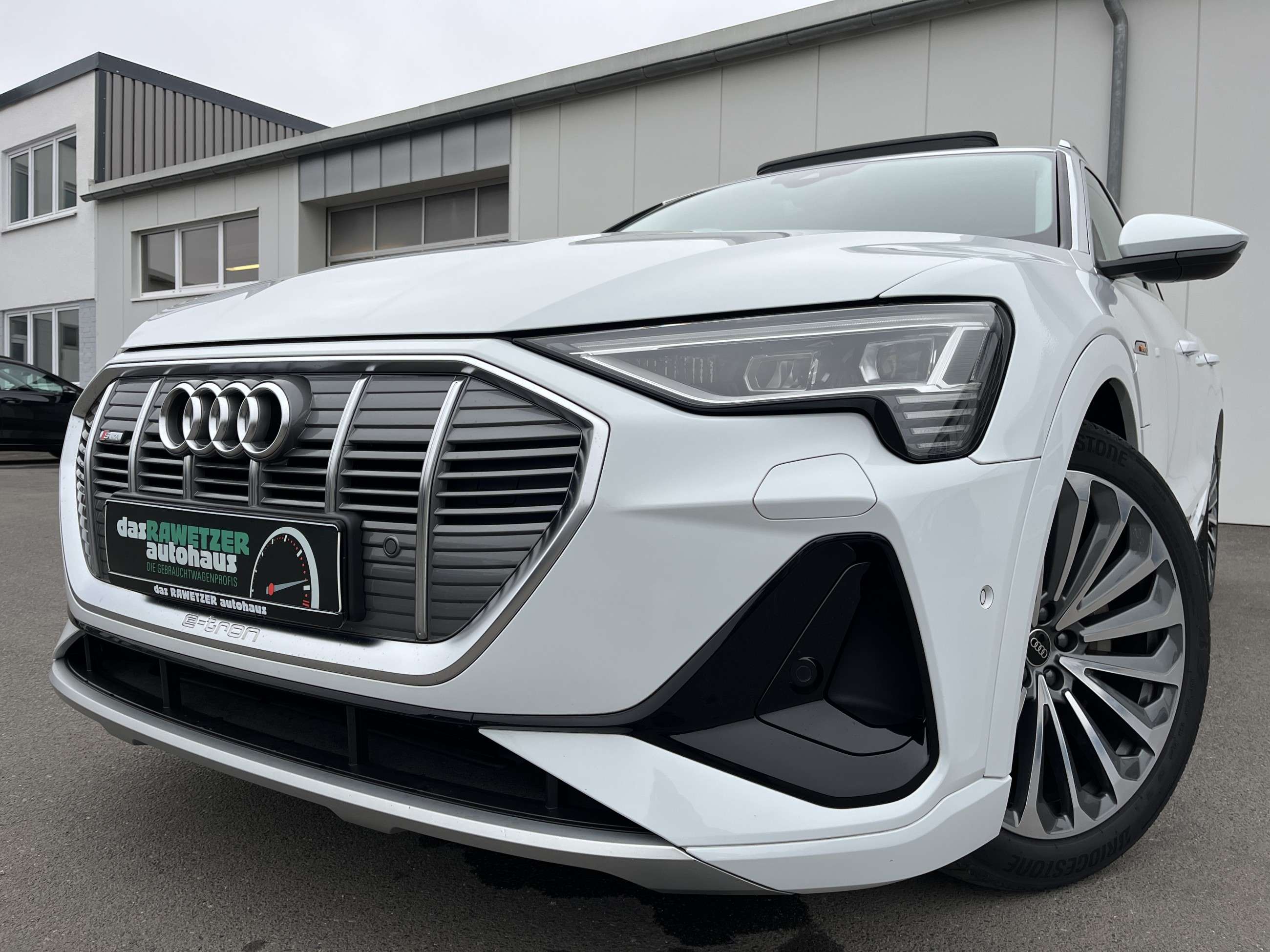 Second hand Audi E-Tron 