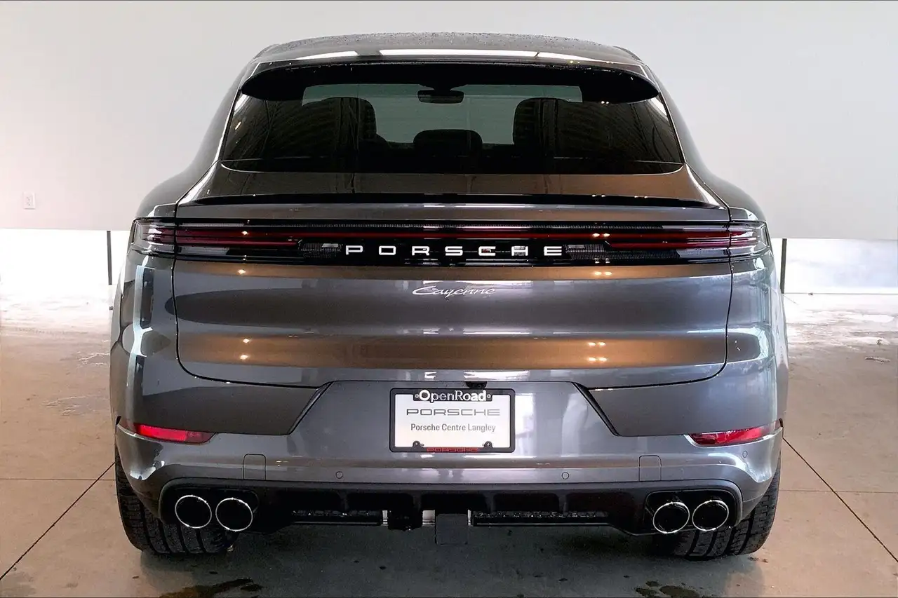 Porsche Cayenne снимка Porsche Cayenne