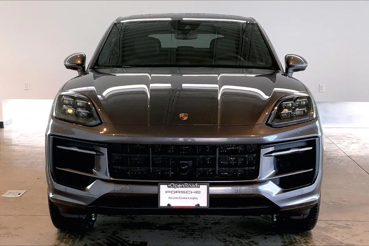 Porsche Cayenne снимка Porsche Cayenne
