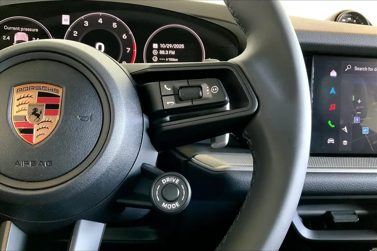Porsche Cayenne снимка Porsche Cayenne
