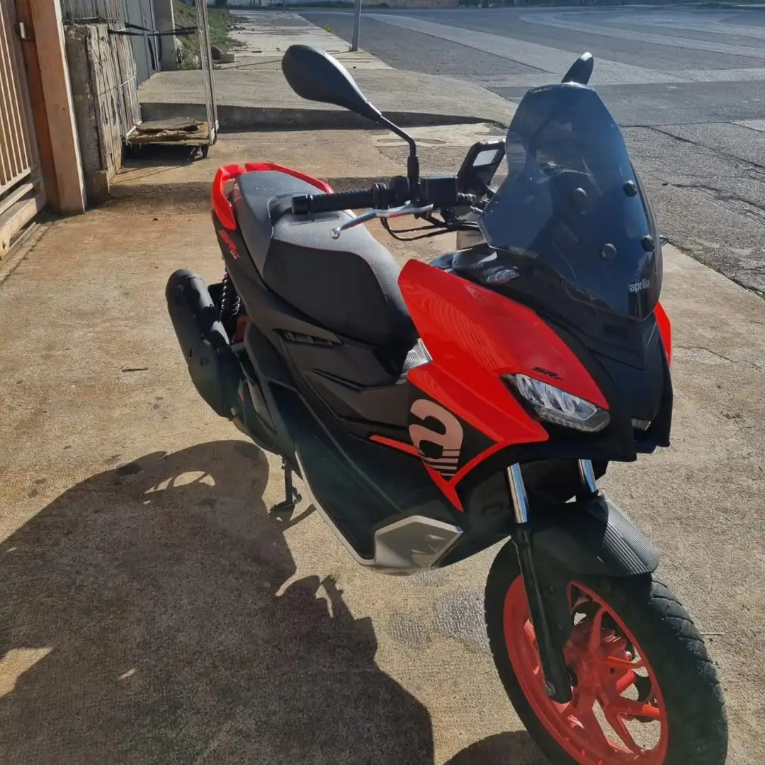 Aprilia SR GT 125 Arancione - 2