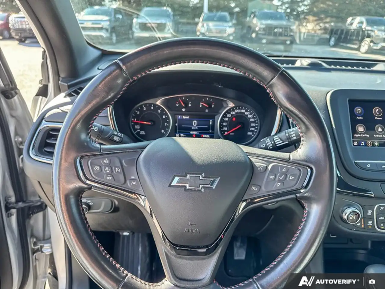 Chevrolet Equinox снимка Chevrolet Equinox