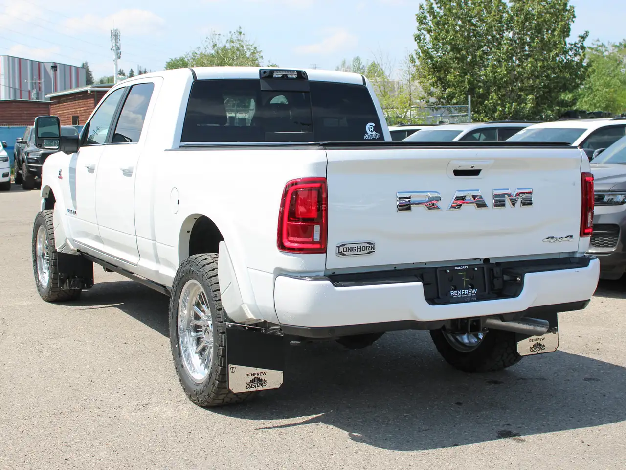 RAM 3500 снимка RAM 3500