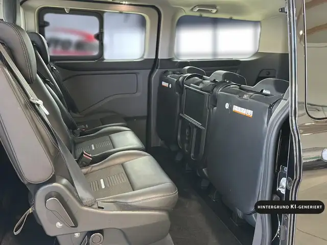 Ford Tourneo Custom view 14