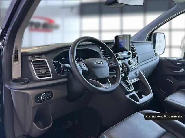 Ford Tourneo Custom view 10