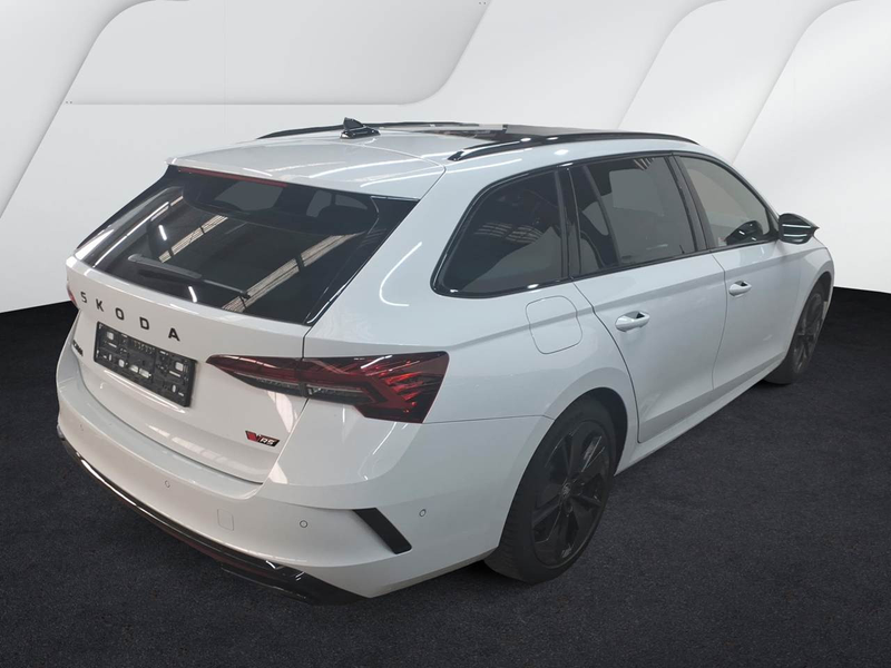 Skoda Octavia Combi 2.0 TSI DSG RS*PANO*HUD*CANTON*AHK — photo 2