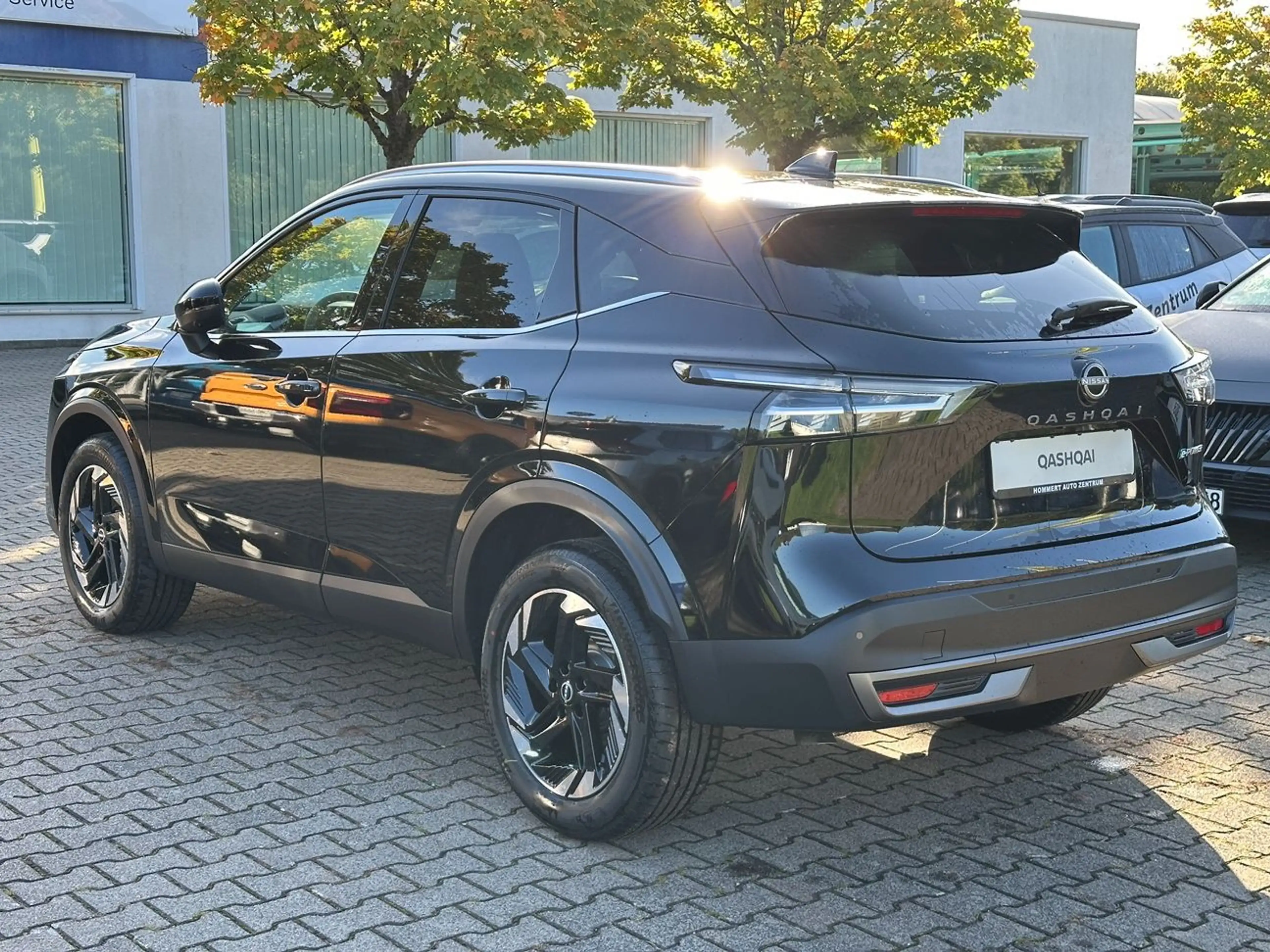 Nissan Qashqai 1.5 VC-T N-Connecta e-Power ACC+Navi+SHZ — photo 10