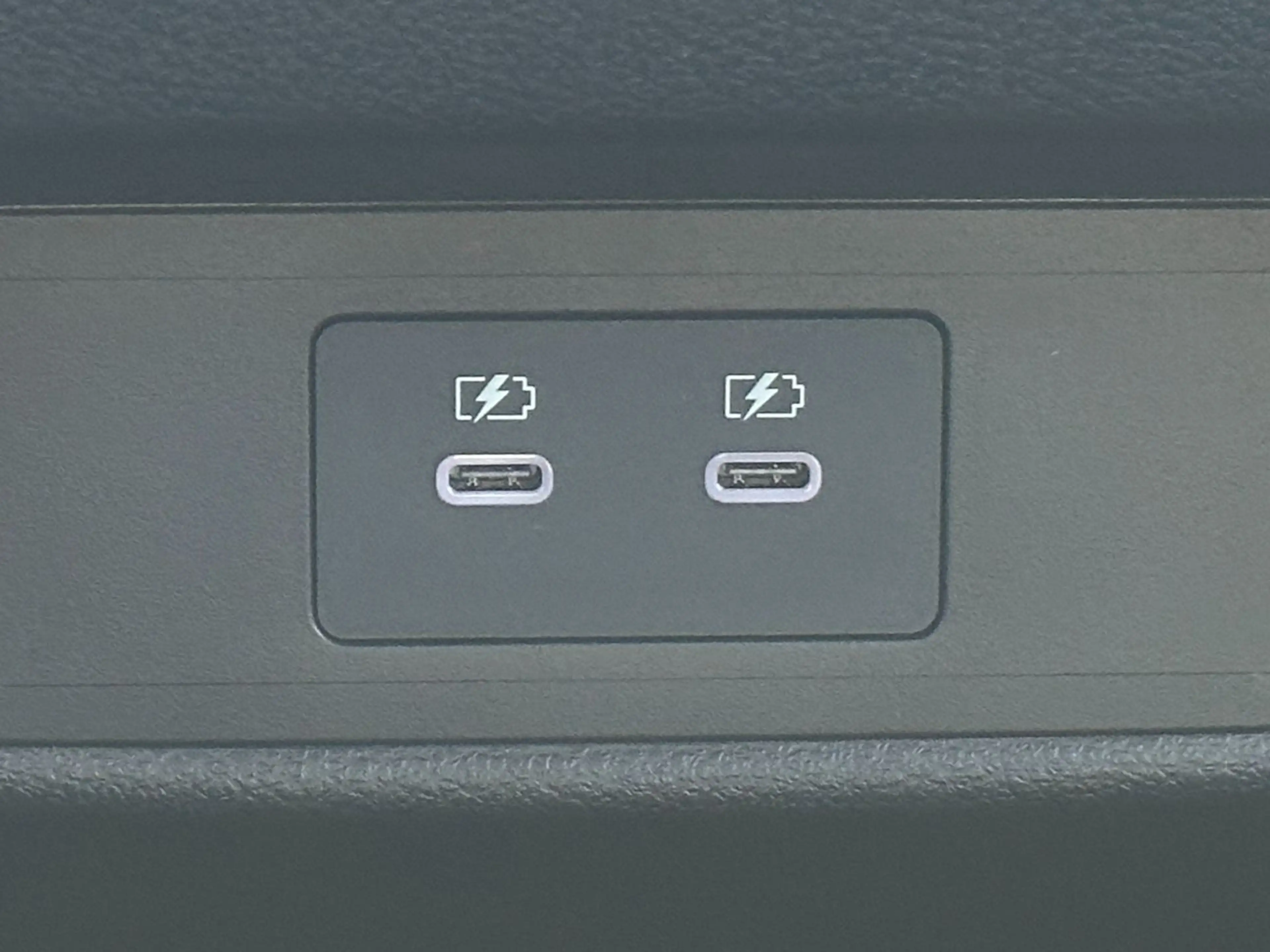 Nissan Qashqai 1.5 VC-T N-Connecta e-Power ACC+Navi+SHZ — photo 13