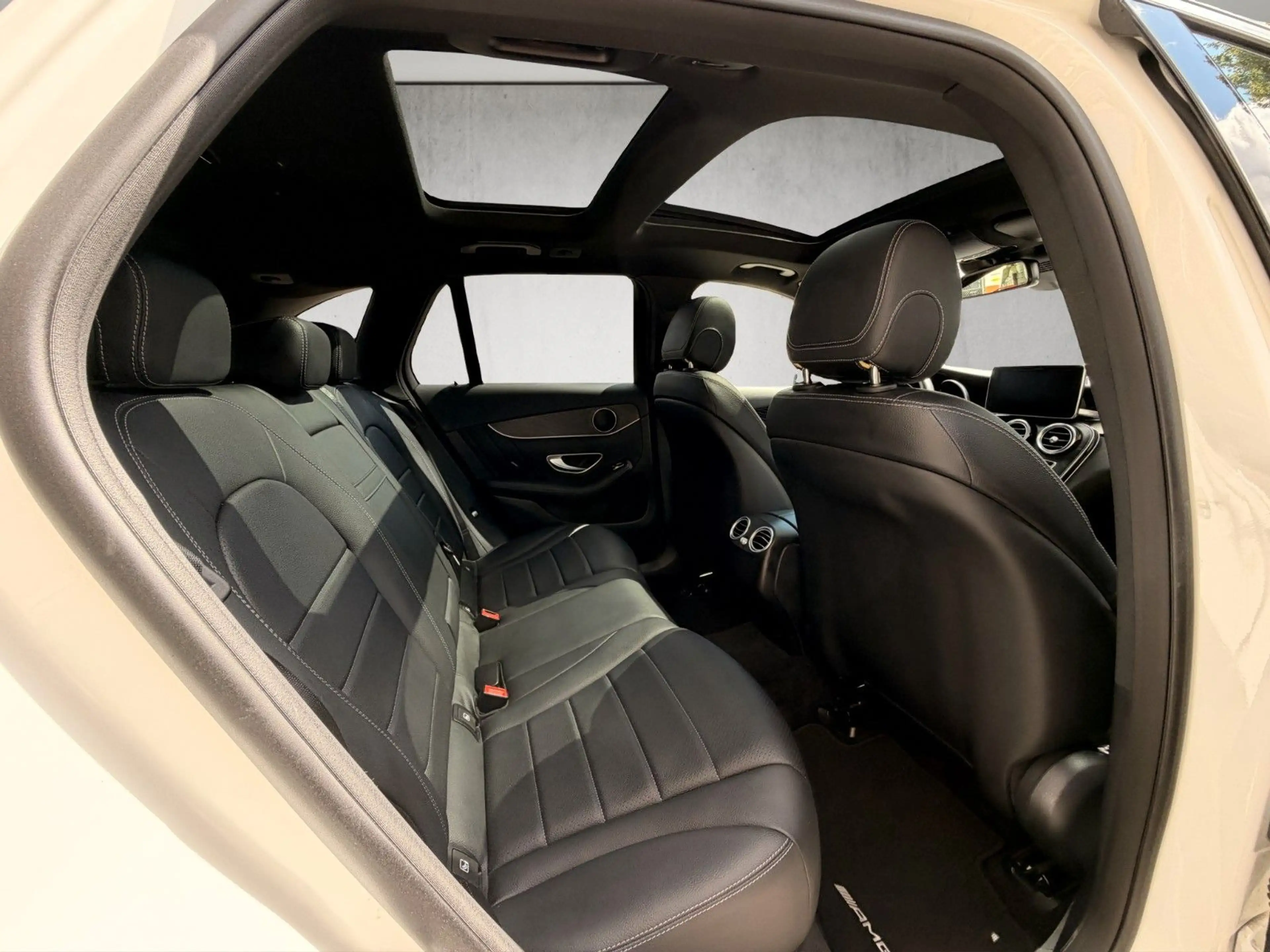 Mercedes-Benz GLC 250 d 4Matic* AMG Line*Pano*Distronic *19"LED — photo 10