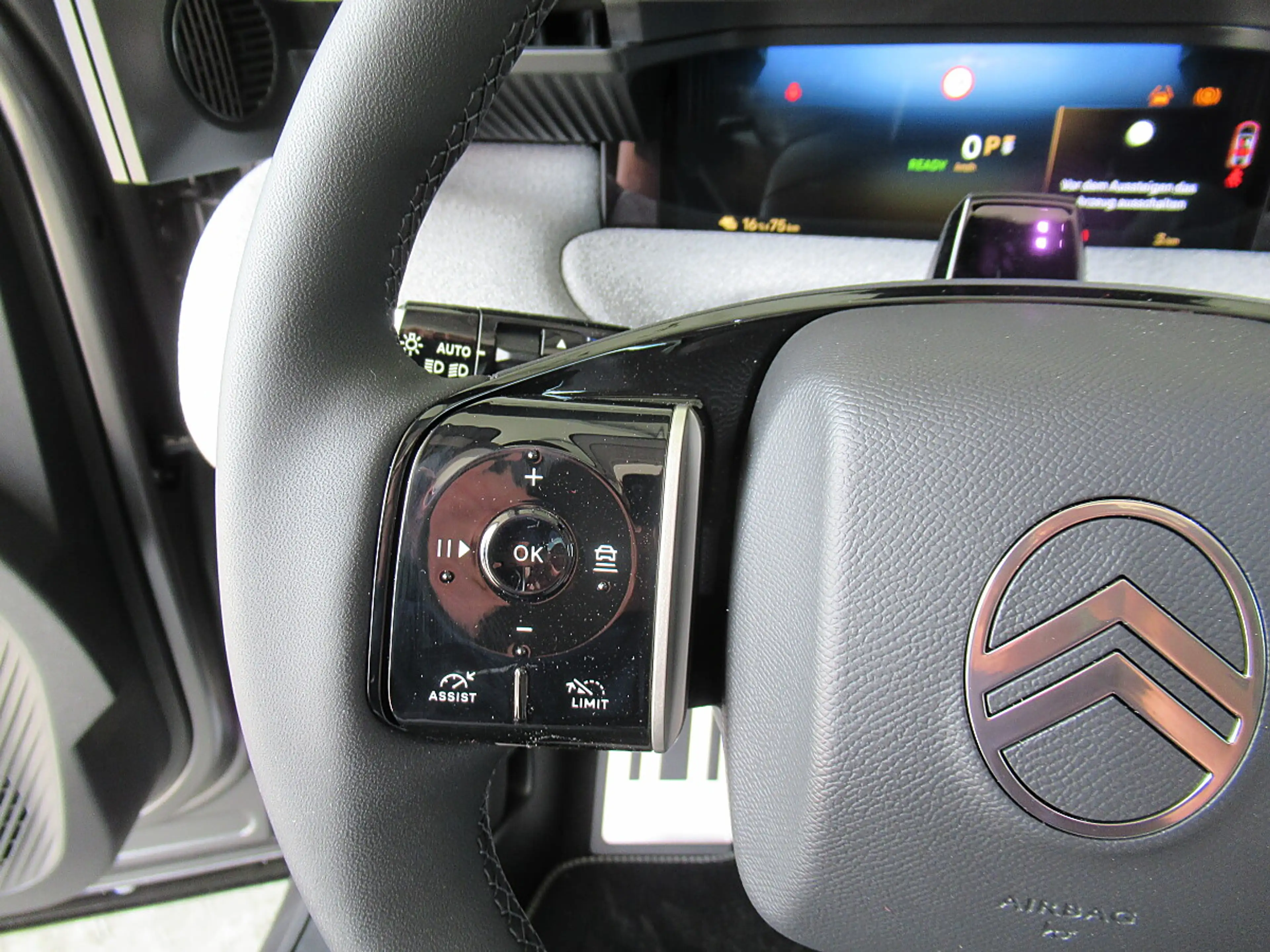 Citroen C5 Aircross Elektro 210 Standard Range 73,7kWh Max *Matrix-... — photo 12