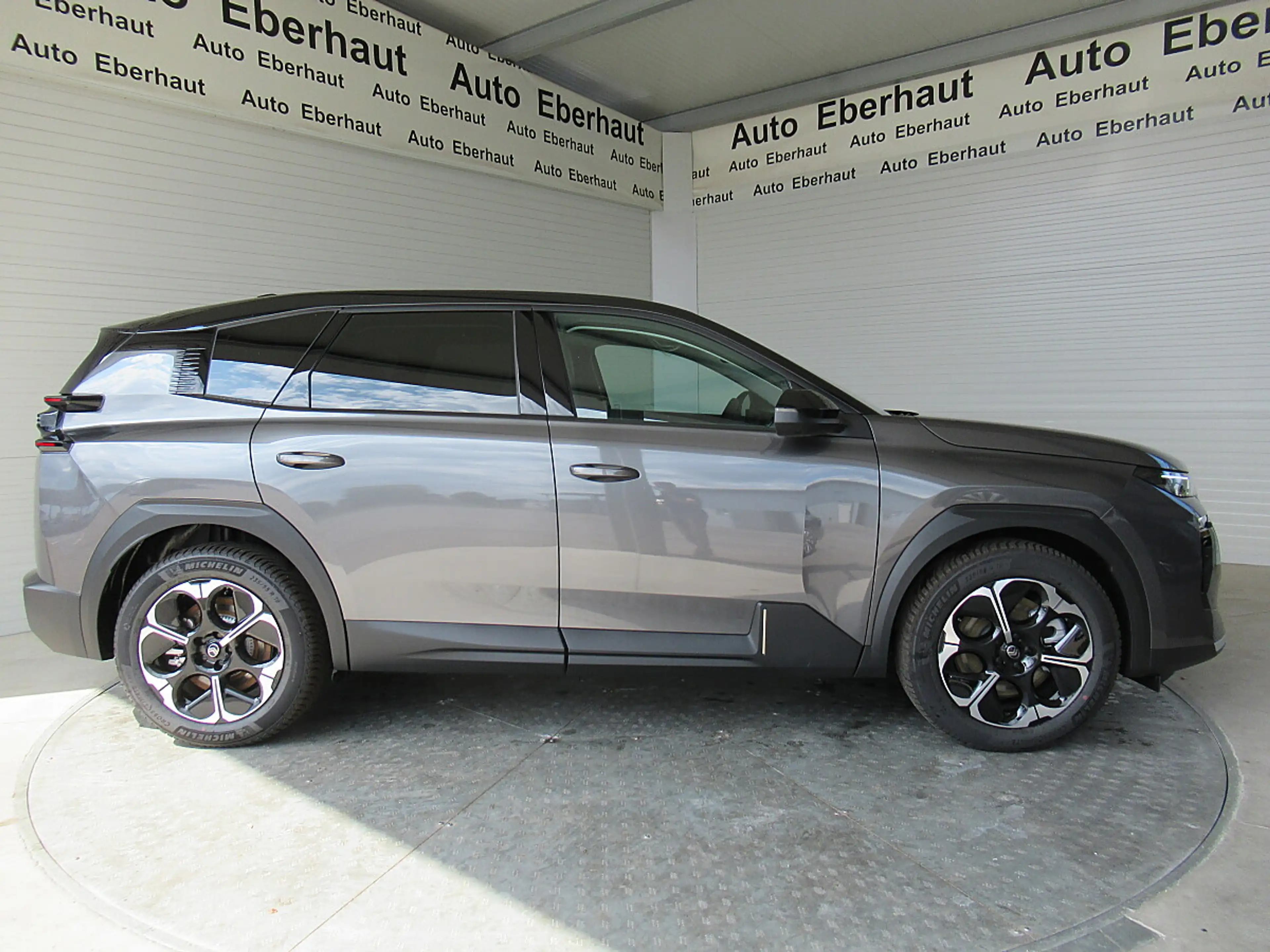 Citroen C5 Aircross Elektro 210 Standard Range 73,7kWh Max *Matrix-... — photo 6