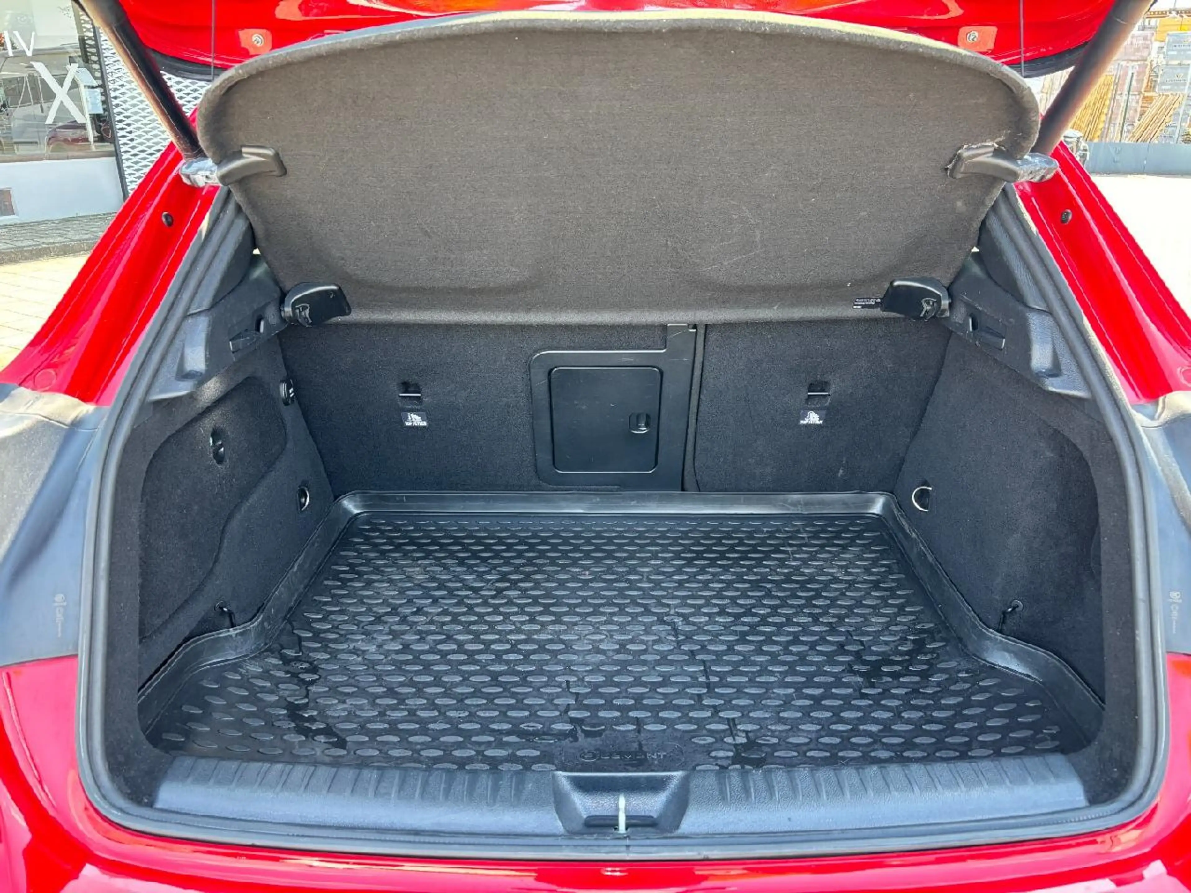 Mercedes-Benz GLA 45 AMG 45 2.0 AMG 4Matic Xenon/Panorama — photo 7
