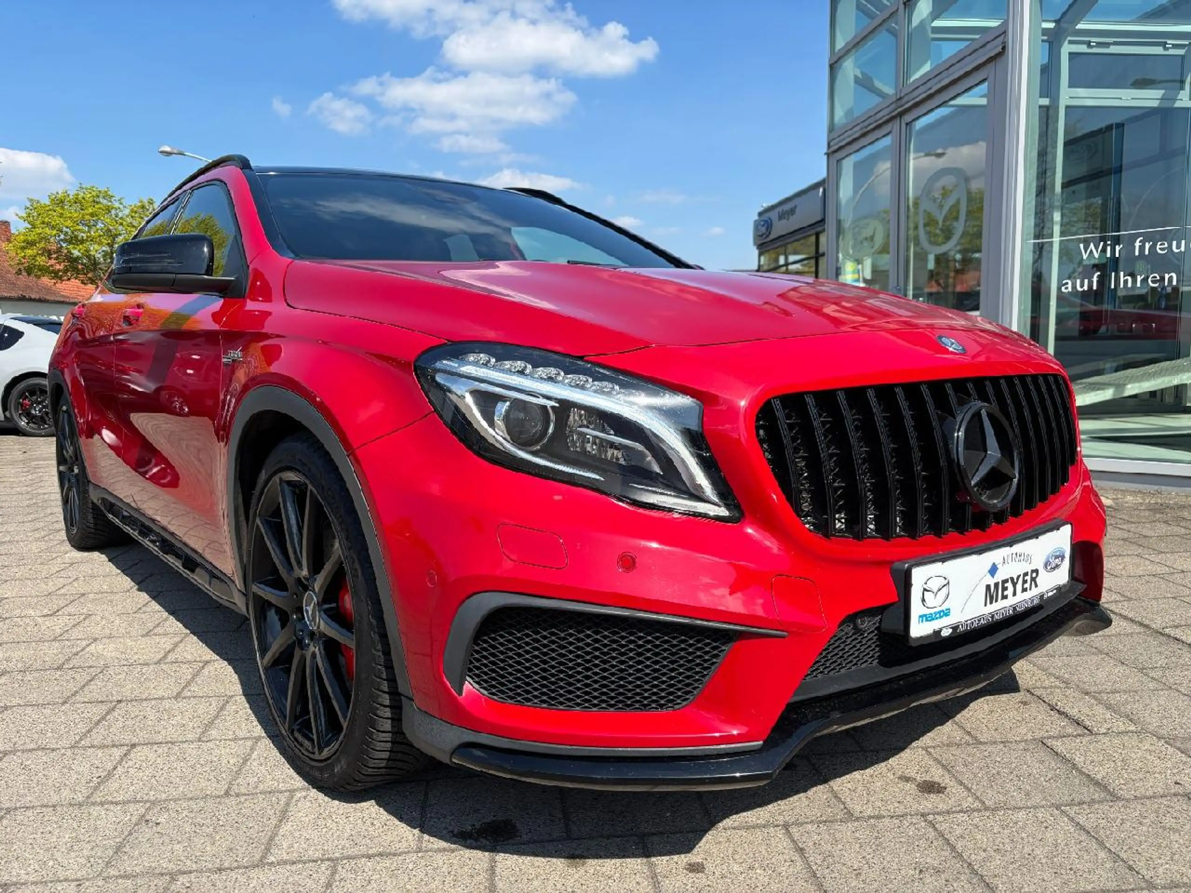 Mercedes-Benz GLA 45 AMG 45 2.0 AMG 4Matic  Xenon/Panorama