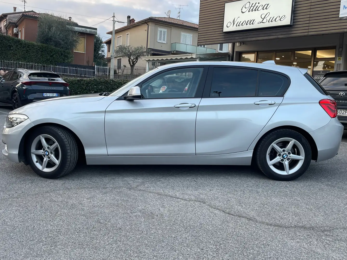 BMW 118 118D Business 5p auto *GARANZIA* Silber - 2