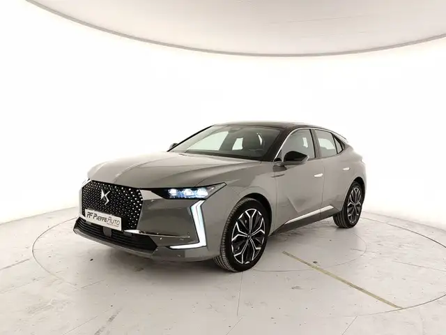 DS Automobiles DS 4 Crossback 4 2ª serie - DS 4 PureTech 130 aut. Trocadero