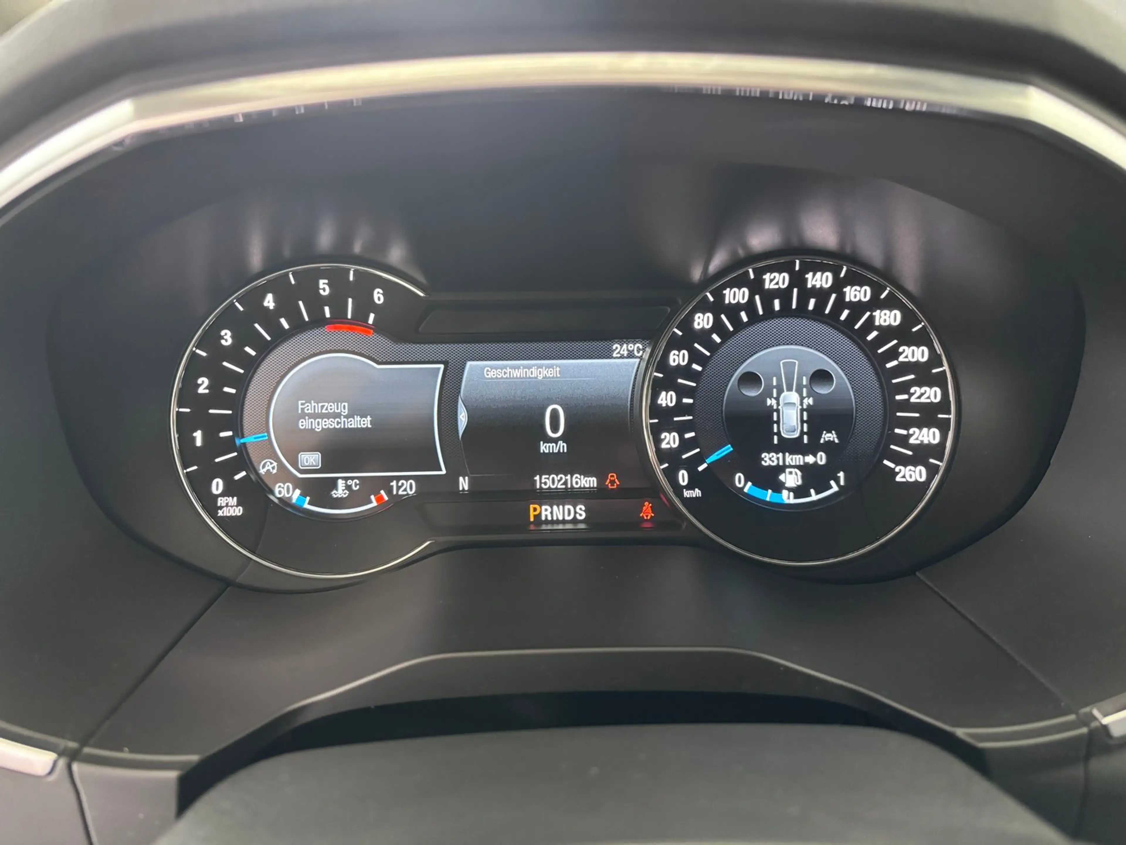 Ford Galaxy 2,0 EcoBlue SCR AWD Titanium Aut. — photo 12