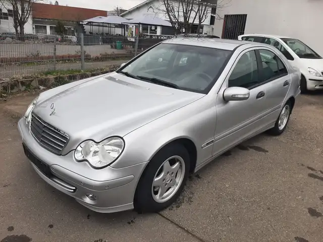 Mercedes-Benz C 180 C-Klasse Kompressor /NAVI/PDC /A.kupplung/Tempomat