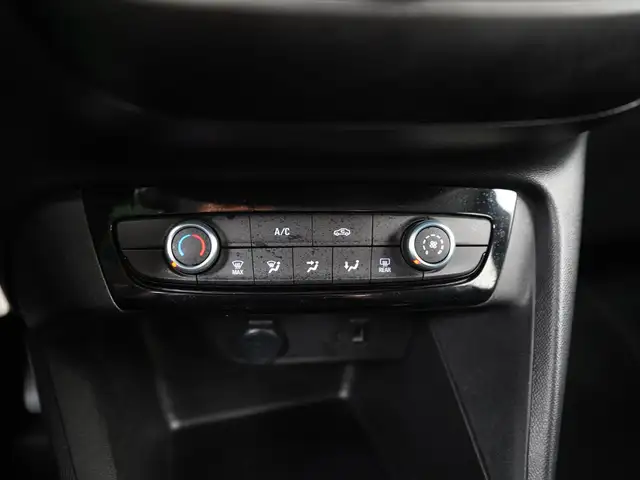 Opel Corsa view 11