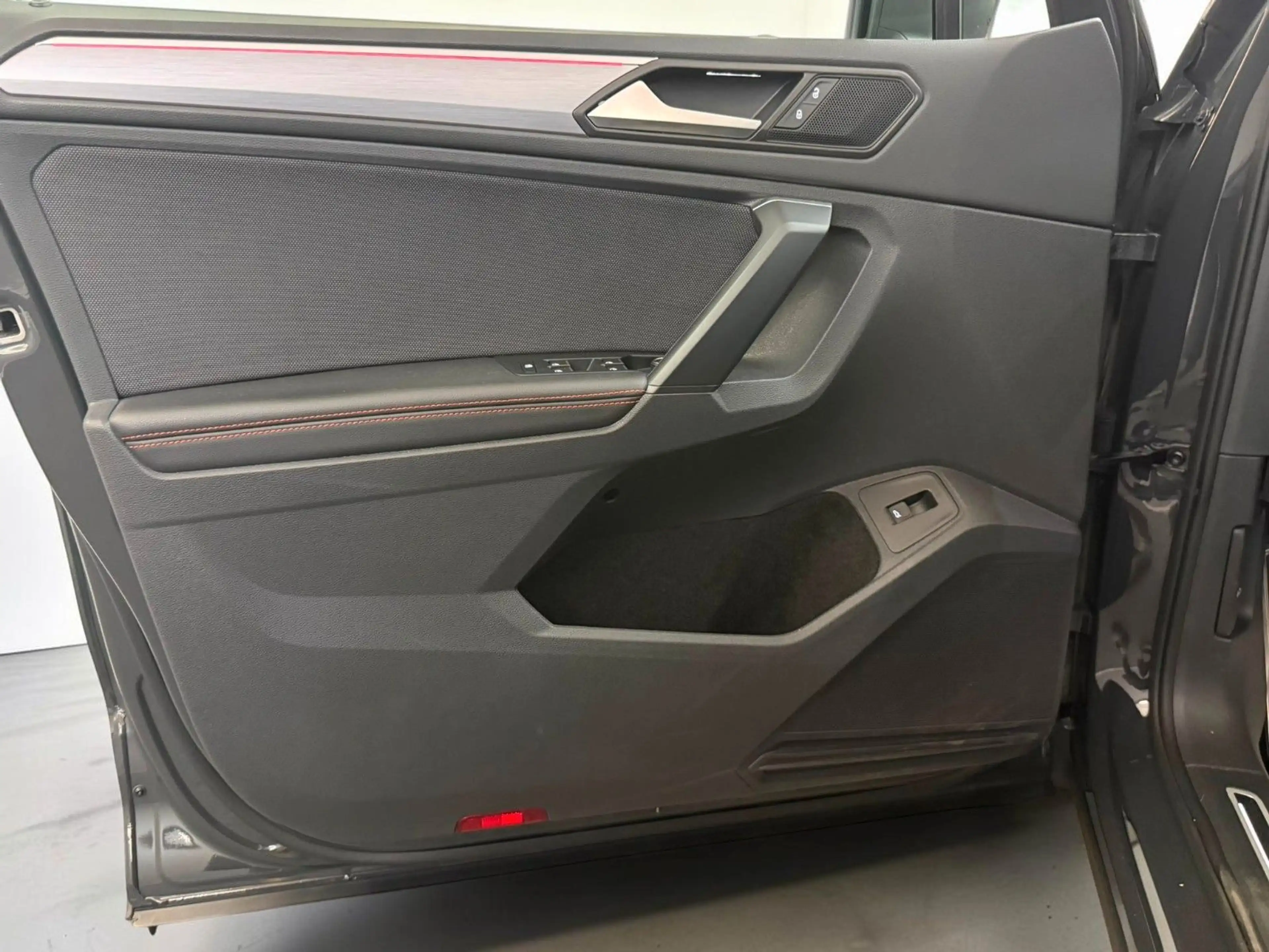 SEAT Tarraco FR 4Drive PANO*STHZ*LED*WIDE*ACC*KAM*TOP — photo 11