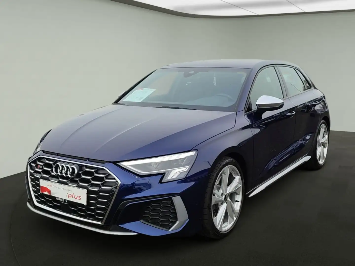 Audi S3 2.0 TFSI quattro*Navi*LED*B&O*PDC*V Blau - 2
