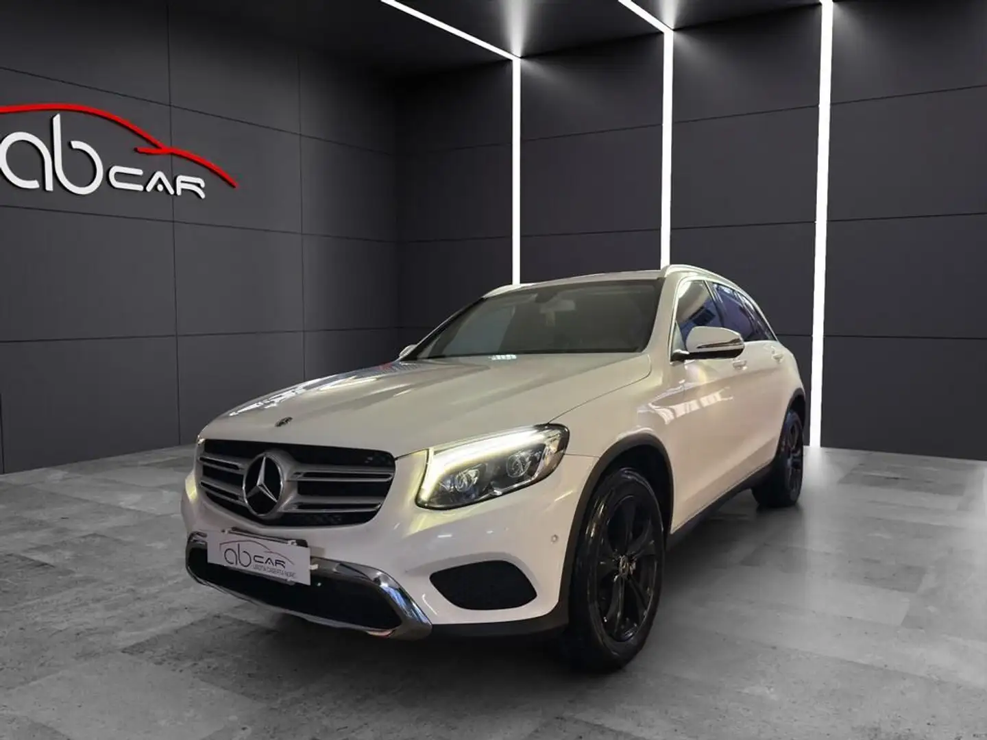 Mercedes-Benz GLC 220 d Sport 4matic auto Bianco - 1